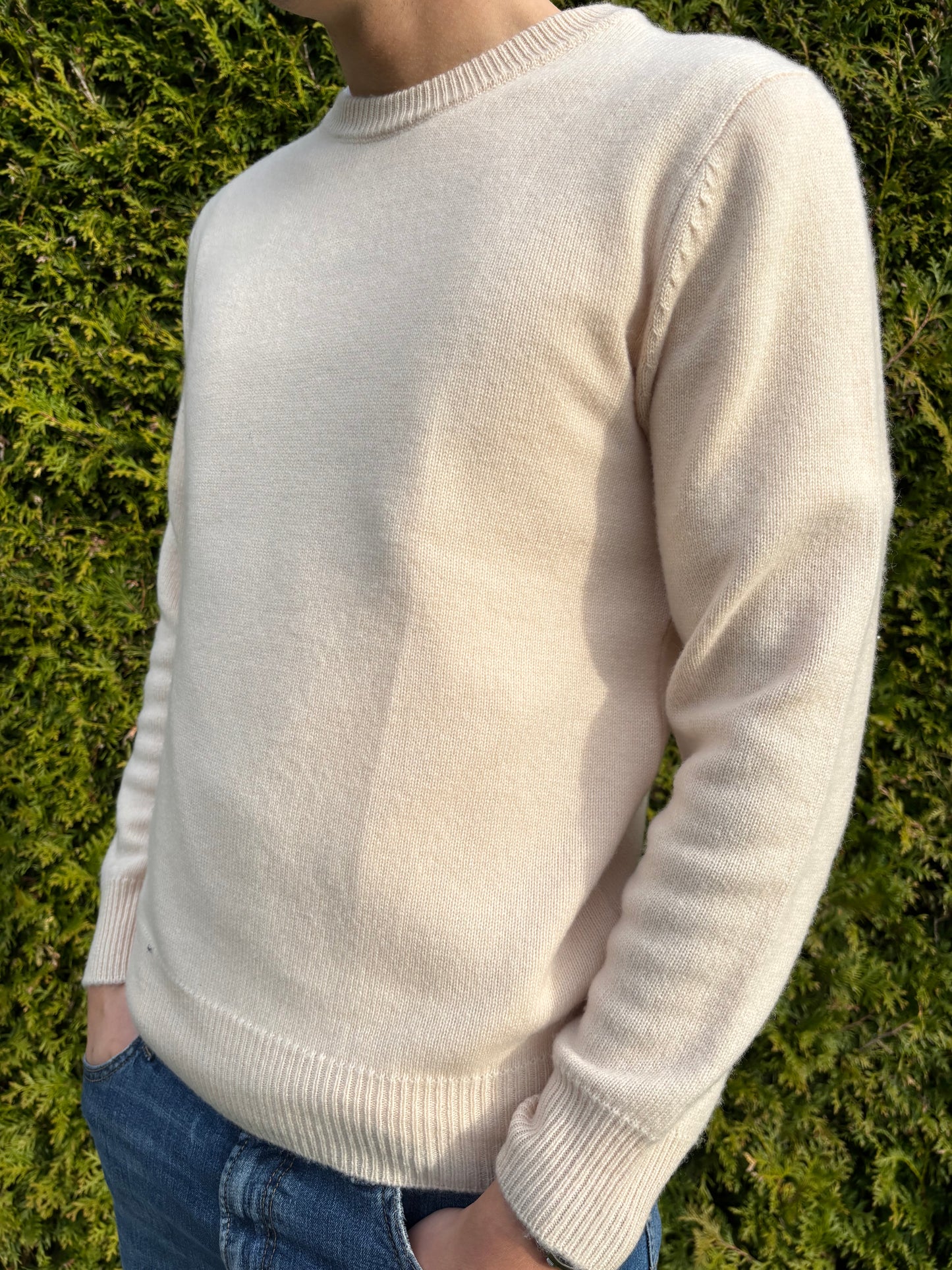 BEIGE CREWNECK