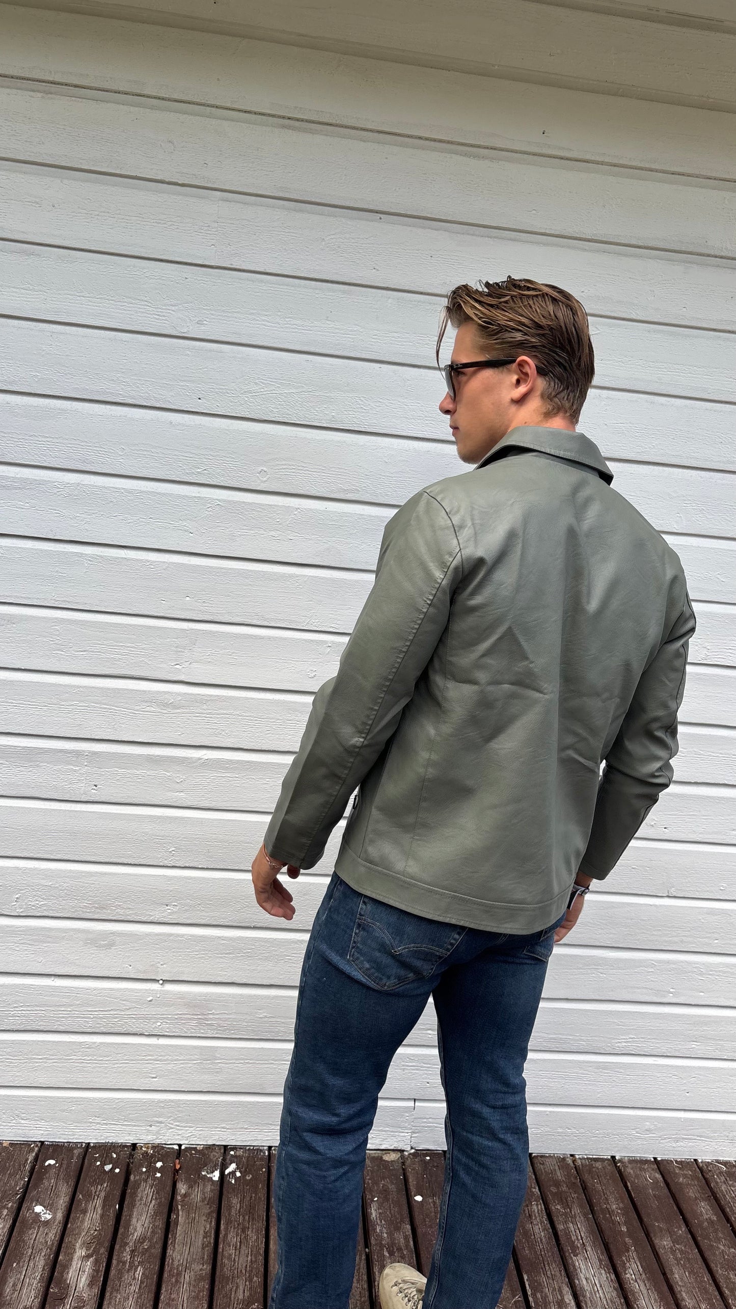 Limited edition jacket green
